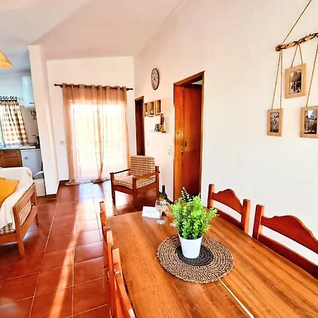 Apartment Alvorferias *